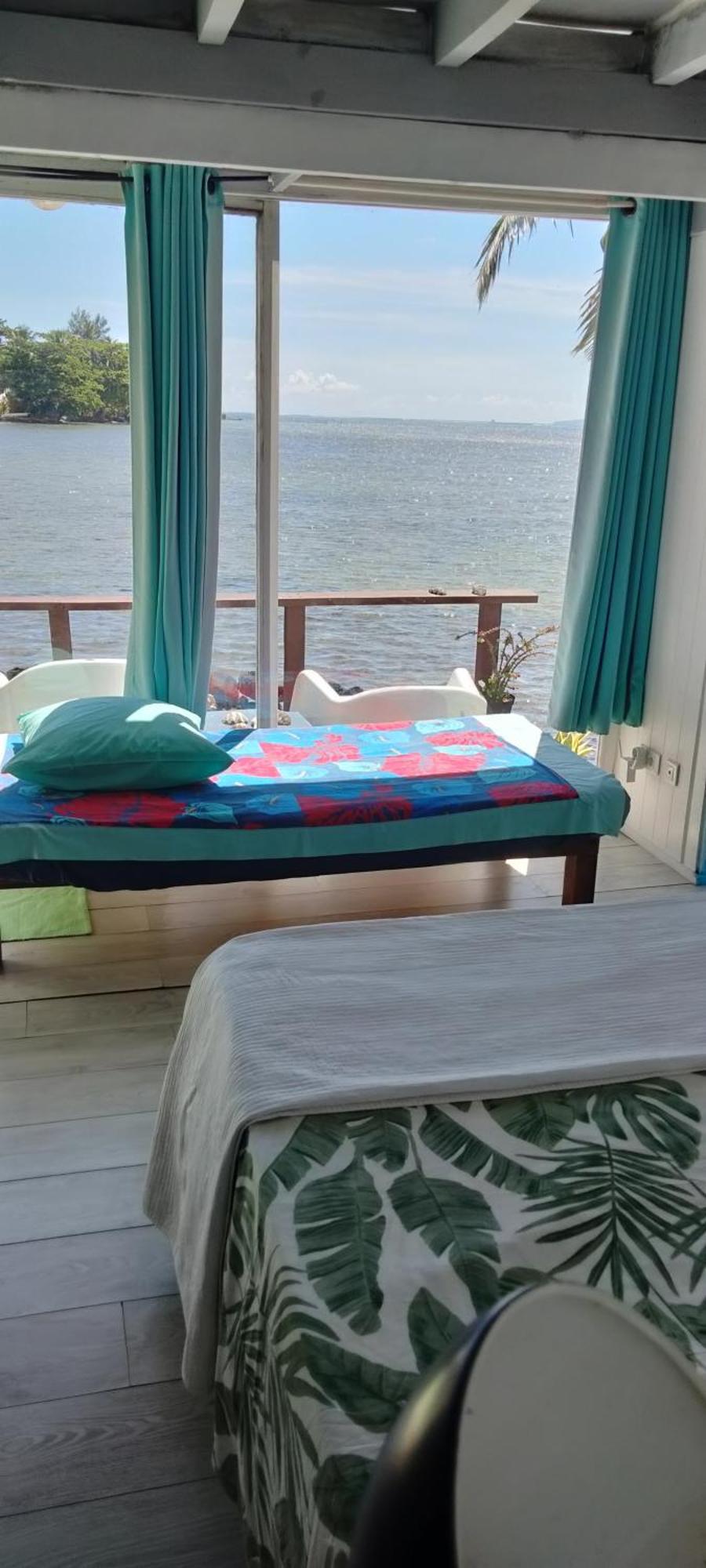 Bungalow Vue Lagon 180 Degre, La Maison Bleue Moorea Esterno foto