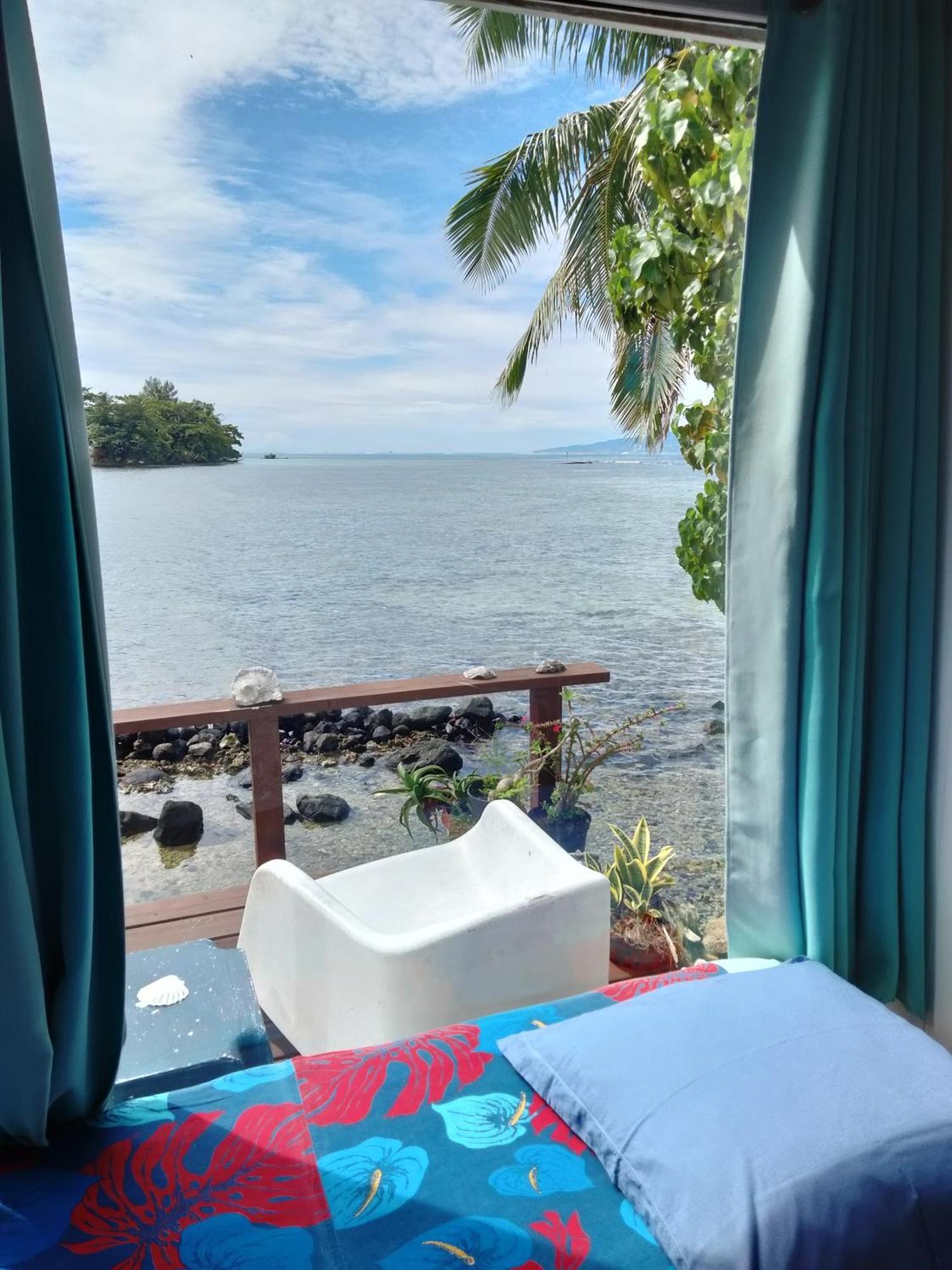 Bungalow Vue Lagon 180 Degre, La Maison Bleue Moorea Esterno foto